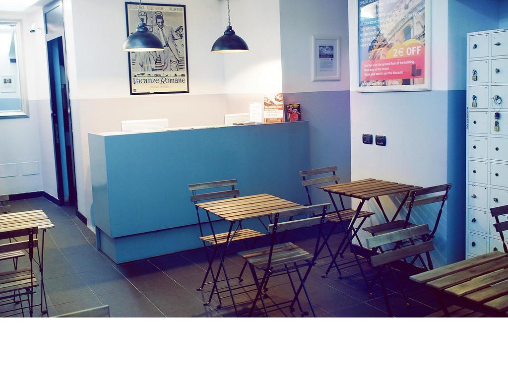 M&J Place Hostel โรม ภายนอก รูปภาพ