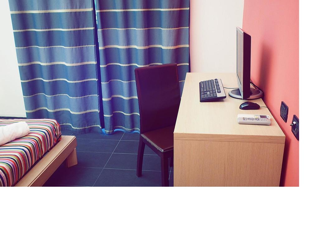 M&J Place Hostel โรม ห้อง รูปภาพ
