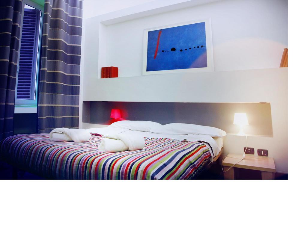 M&J Place Hostel โรม ห้อง รูปภาพ